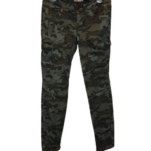 Lei Camo Cargo Pants Exc Cond Size 11 - Picture 1 of 6